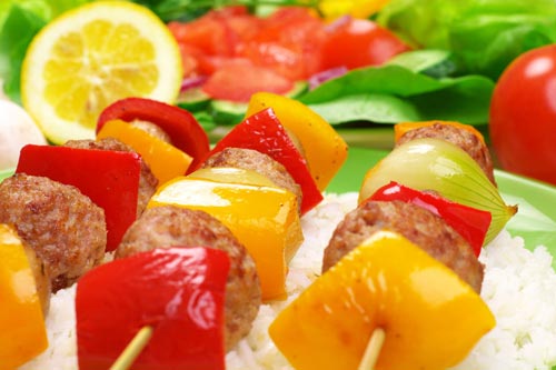 浪漫情侶、愛情主題餐廳，需要經營那些餐品