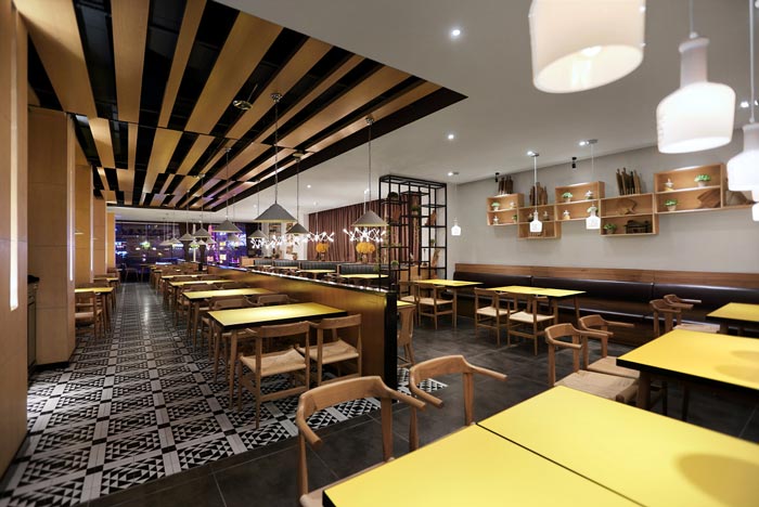 特色餐廳就餐區域裝修設計案例效果圖