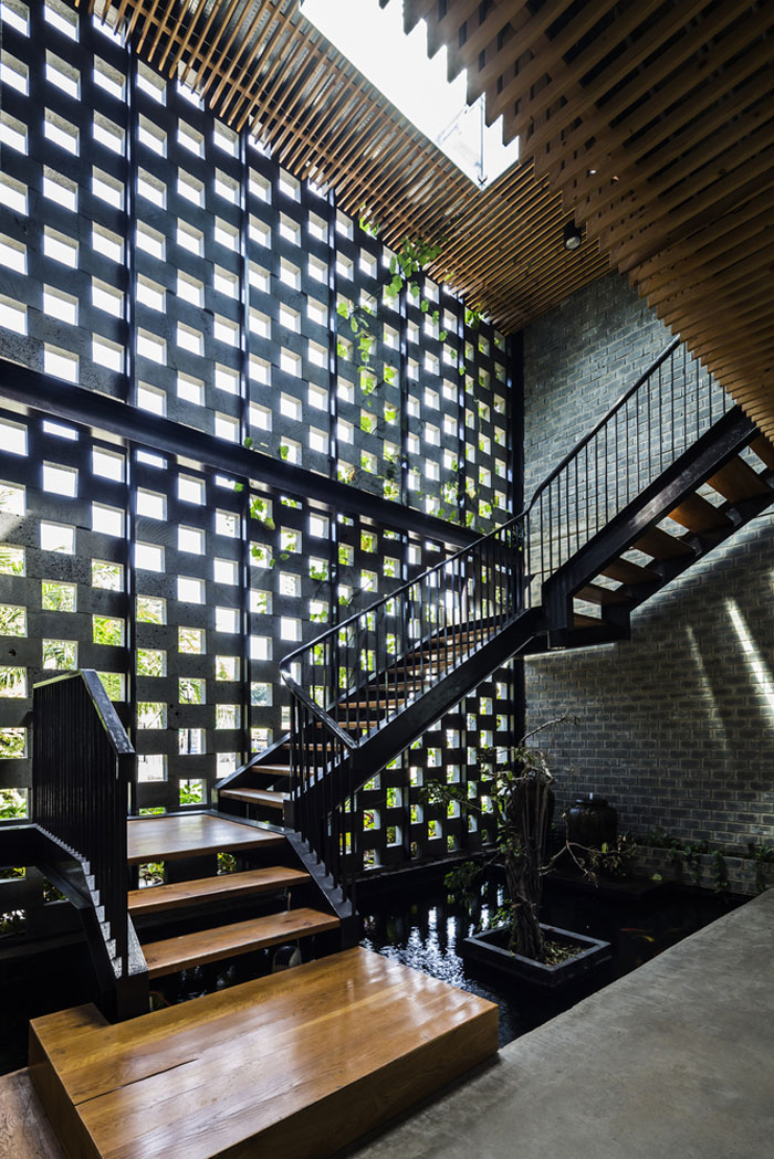 服裝廠房樓梯裝修設(shè)計效果圖