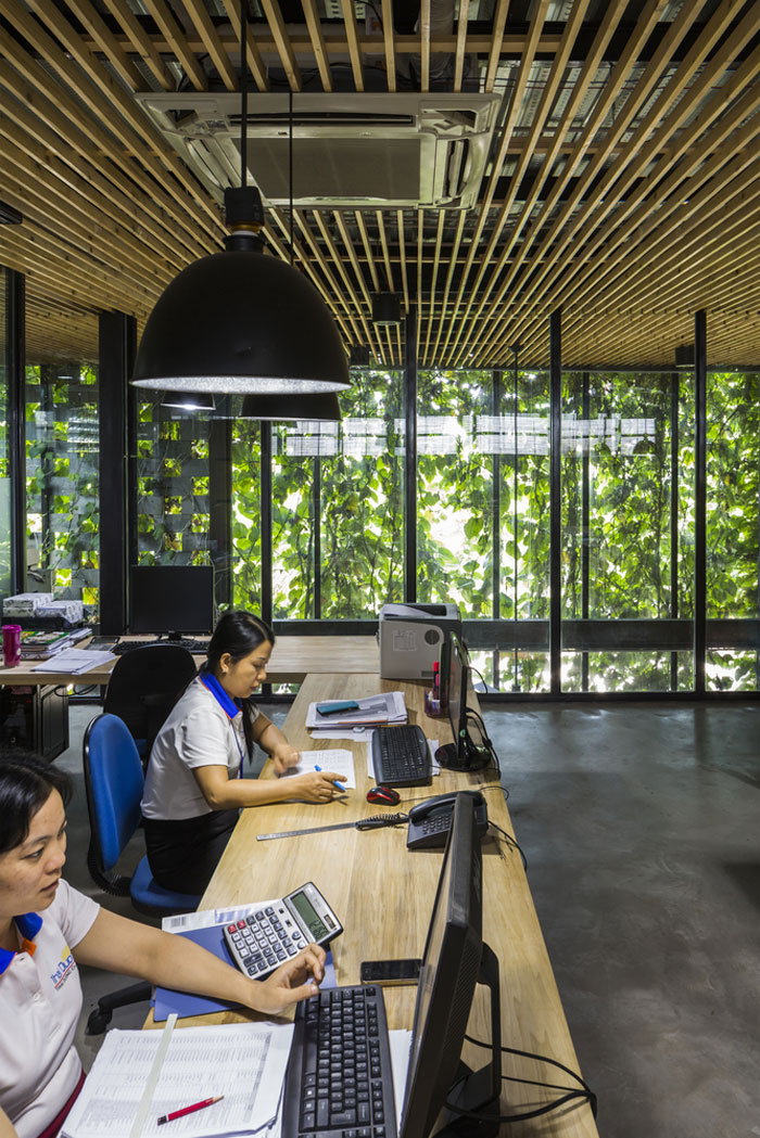 服裝廠房二樓辦公區(qū)裝修設(shè)計效果圖