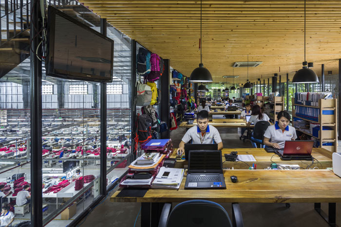 服裝廠房二樓辦公區(qū)裝修設(shè)計效果圖