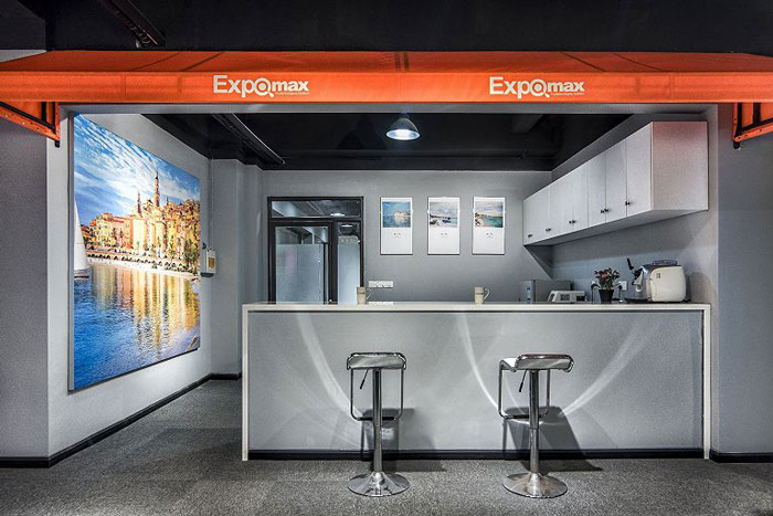 展示器材公司辦公室吧臺裝修設計效果圖