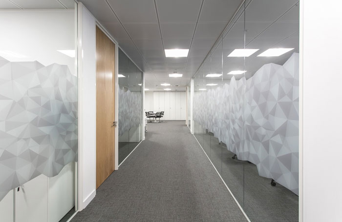 1200平方辦公室過道裝修設計效果圖