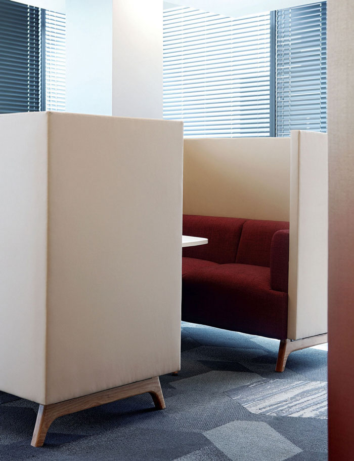 律師事務所辦公室交流區(qū)裝修設計效果圖