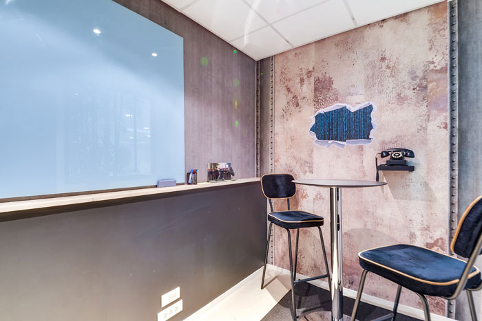 兩層550平方辦公室電話區(qū)裝修設計效果圖