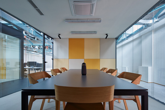 電商企業辦公室會議室裝修效果圖