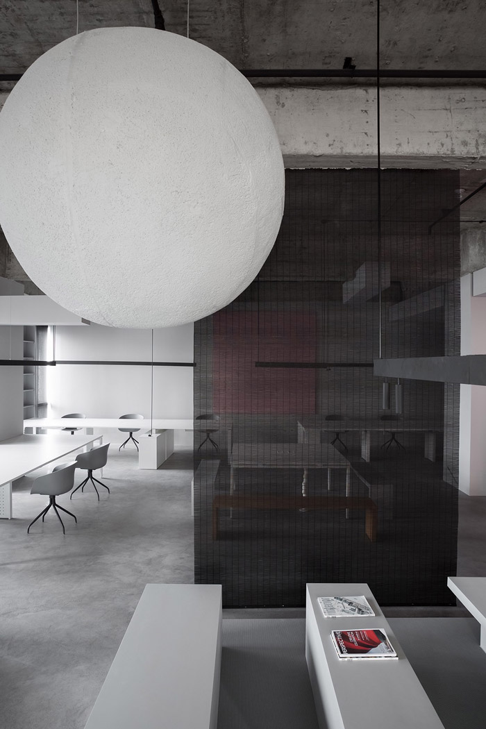 創新科技辦公室過道裝修設計效果圖