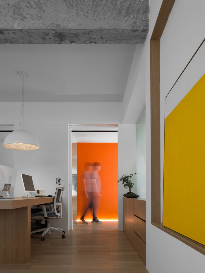 家庭式辦公室辦公區(qū)裝修設(shè)計效果圖