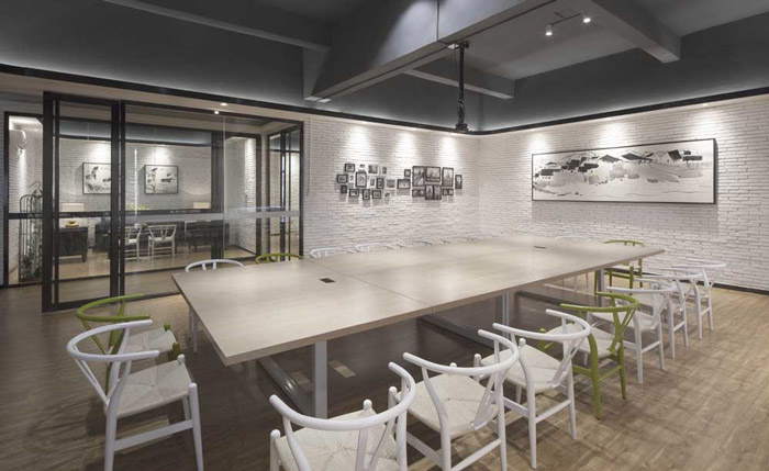 工廠辦公室會議室設(shè)計(jì)裝修效果圖